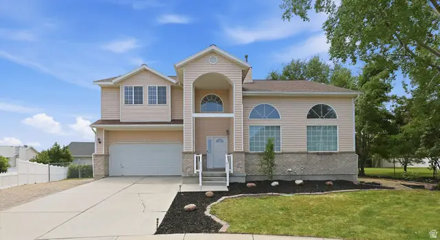 8784 S Pebblecreek Rd, West Jordan, UT 84081 - #1