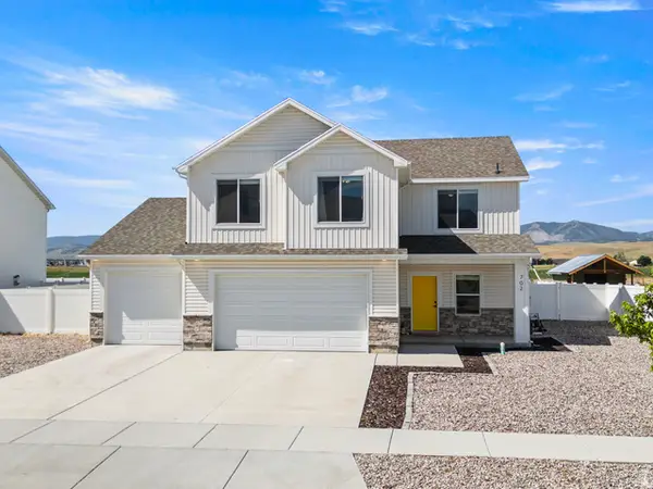 702 E 675 S, Hyrum, UT 84319