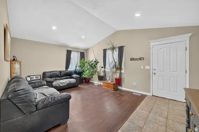 12731 S Diamondback Dr, Riverton, UT 84096 - #2