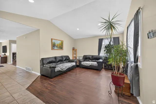 12731 S Diamondback Dr, Riverton, UT 84096 - #3
