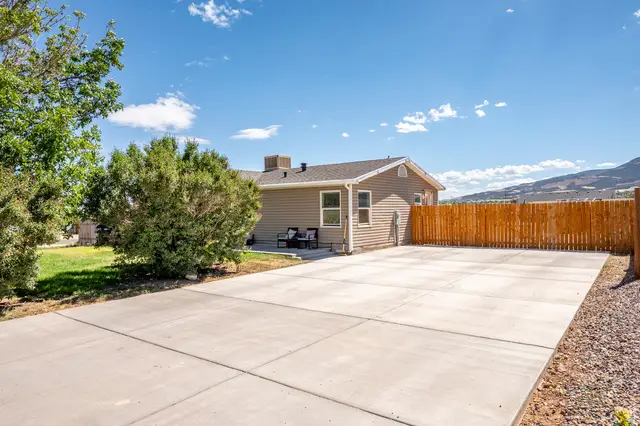 4296 N Maple Cir, Enoch, UT 84721 - #3