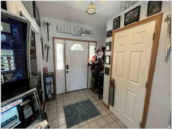 7586 W Mountain Top Rd, Herriman, UT 84096 - #2
