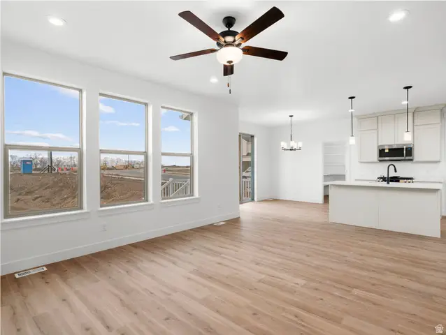 1049 N Coyote Crk #112, Saratoga Springs, UT 84045 - #3