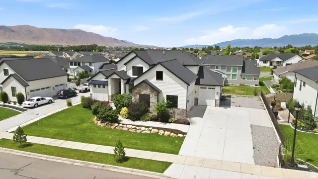 1002 W Temple Rim Ln S, Payson, UT 84651 - #3