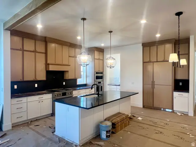 11049 S Lake Island Dr #3-371, South Jordan, UT 84009 - #3
