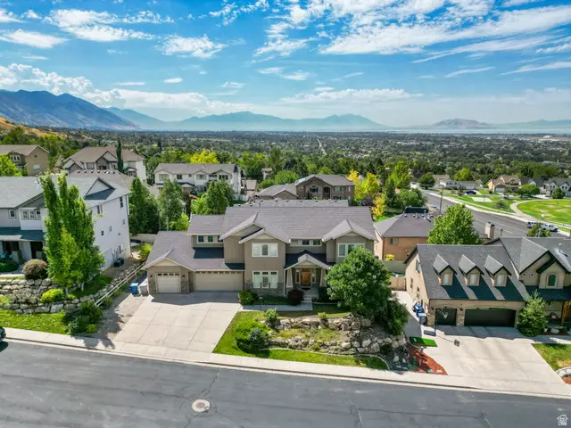 1566 E 300 S, Pleasant Grove, UT 84062 - #2
