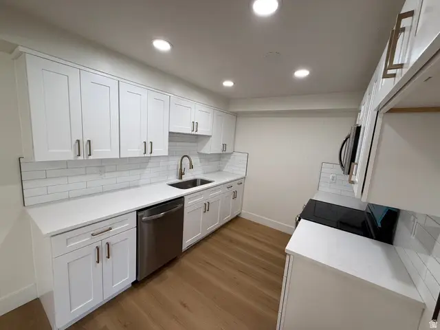 924 S 1213 E, Fruit Heights, UT 84037 - #2