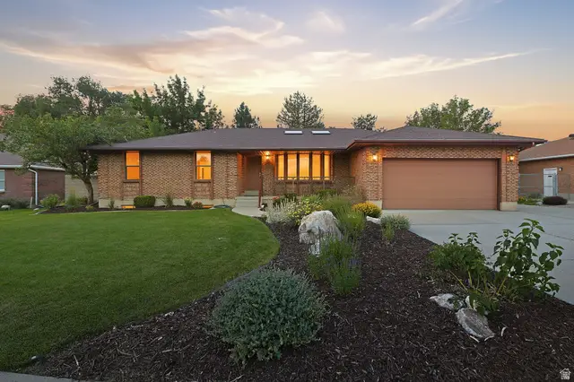 1649 E Success Ln, Sandy, UT 84092 - #2