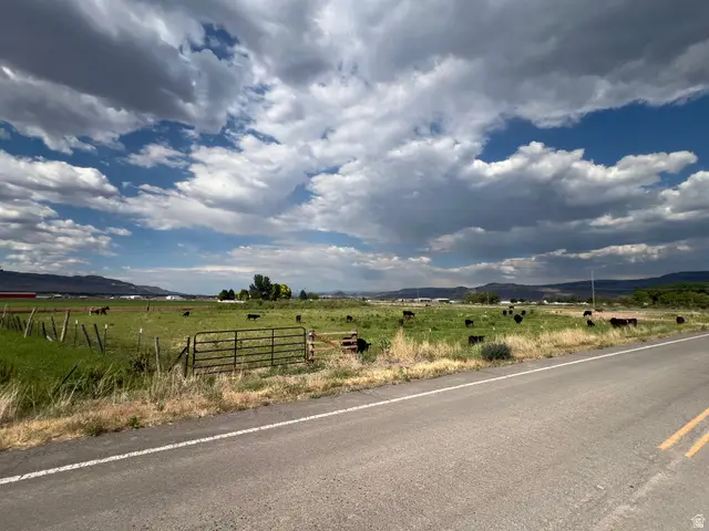 950 W Old Air Port Rd, Richfield, UT 84701 - #2