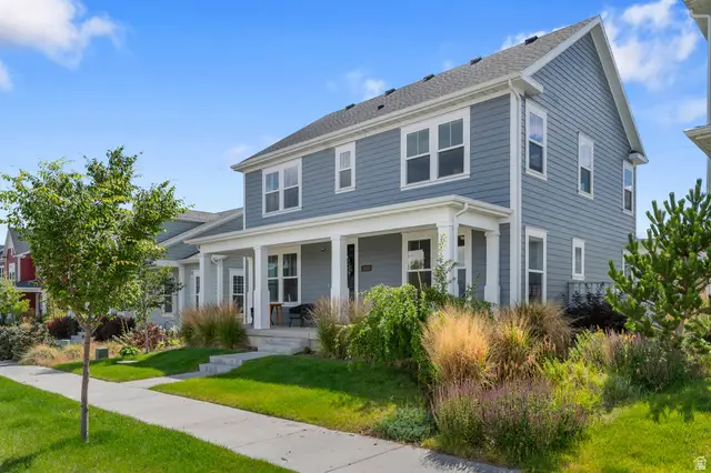 11232 S Willow Walk Dr, South Jordan, UT 84009 - #3