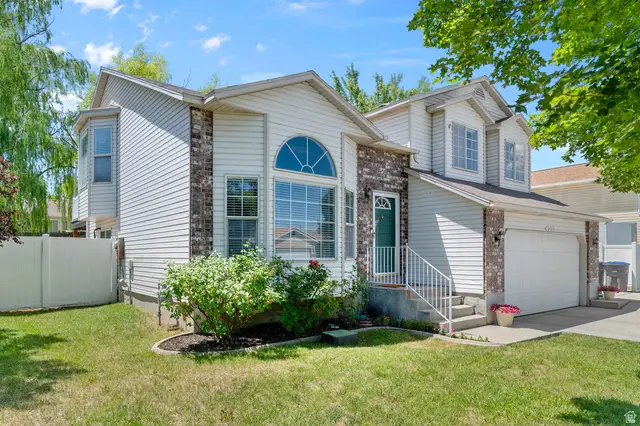 4203 W Liberty Dr, South Jordan, UT 84009 - #2