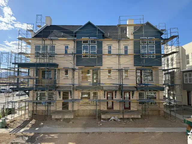 11023 S Freestone Rd #122, South Jordan, UT 84009 - #2
