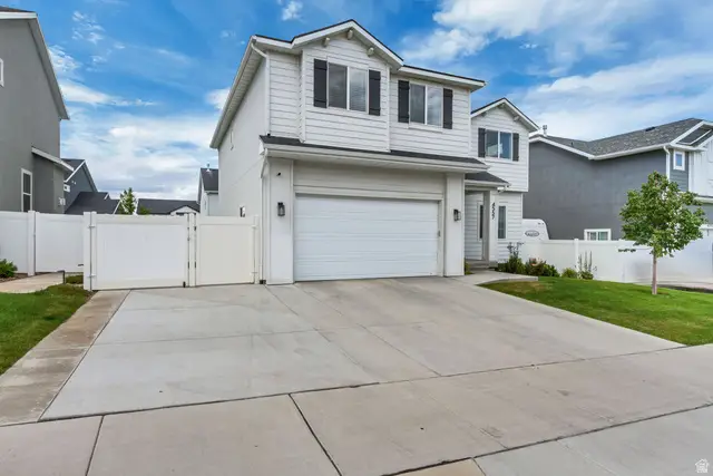 4557 E Golden Autumn Vw, Eagle Mountain, UT 84005 - #3