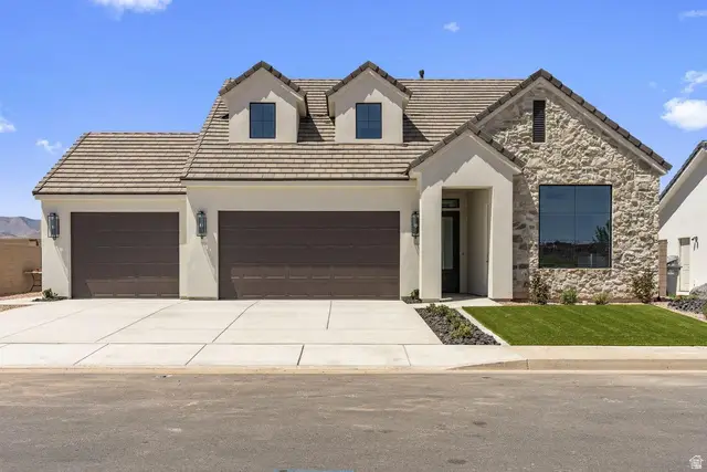 2401 Patricia Dr, Santa Clara, UT 84765 - #1