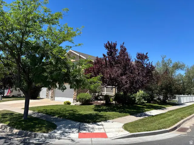 1602 W Rockbridge Dr S, Layton, UT 84041 - #3