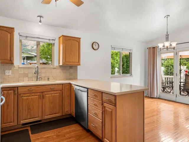 1180 E 2925 N, North Ogden, UT 84414 - #3