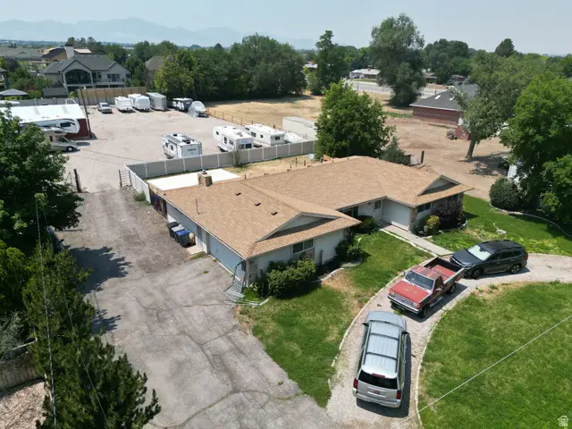 10456 S 3010 W, South Jordan, UT 84095 - #3