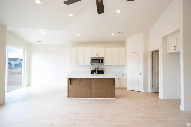 531 W 1850 N, Harrisville, UT 84404 - #3