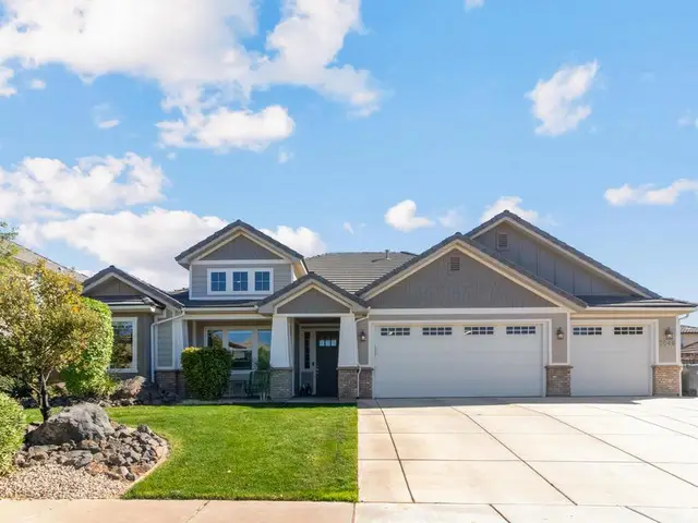 3048 E 3150 S, Saint George, UT 84790 - #1
