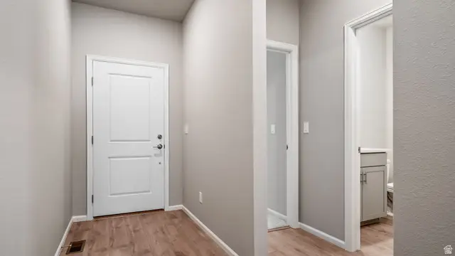 7057 N Obsidian Way, Eagle Mountain, UT 84005 - #2