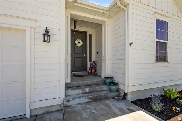 705 W Regatta Ln, Stansbury Park, UT 84074 - #3