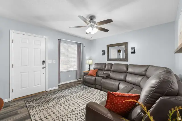 1678 W 600 N, Clinton, UT 84015 - #3