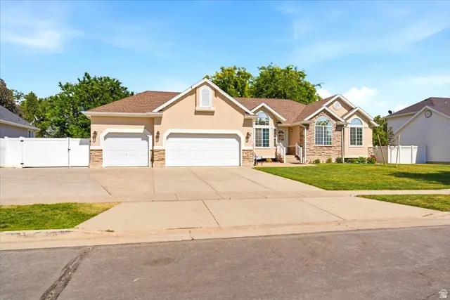882 N 3625 W, Layton, UT 84041 - #1