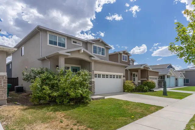 621 W Life Dr, Bluffdale, UT 84065 - #2