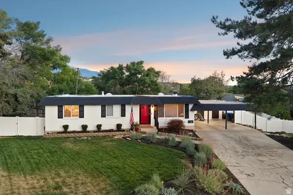 2562 E Dolce Vita Ct S, Cottonwood Heights, UT 84121
