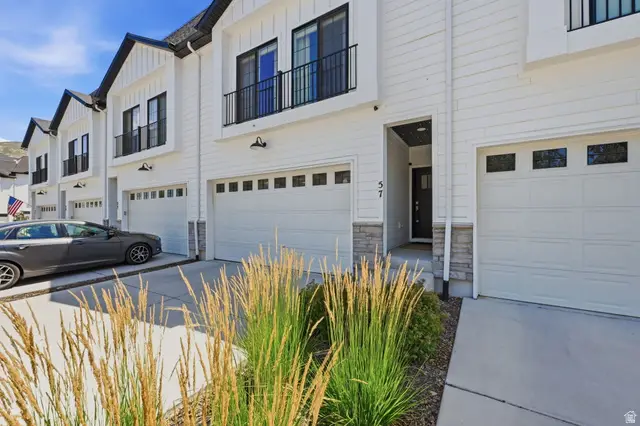 57 S Mccall Ln, Farmington, UT 84025 - #3