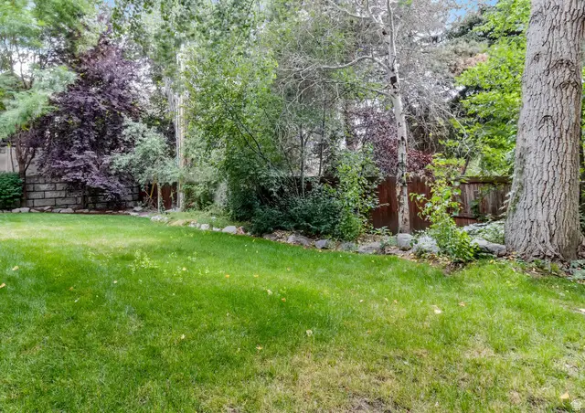 8744 S Danish Rd E, Sandy, UT 84093 - #3