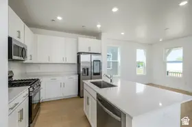 1533 S 920 W #127, Clearfield, UT 84015 - #3