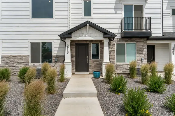 3913 N Eagle Pointe Ln, Eagle Mountain, UT 84005