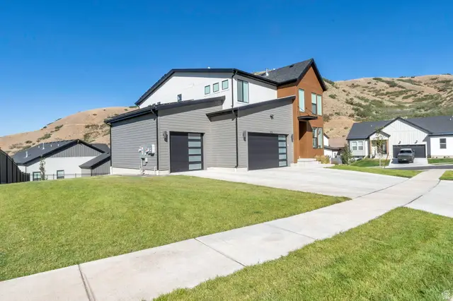 1711 W Canyon Rim Rd N, Lehi, UT 84048 - #3