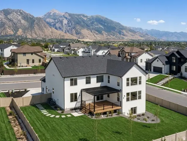 12177 N Shady Brook Ln, Highland, UT 84003 - #2