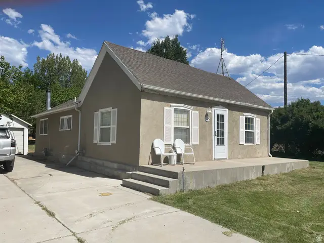 325 S 200 E, Glenwood, UT 84730 - #1