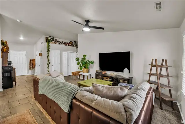 250 E Arrowweed Way, Washington, UT 84780 - #3