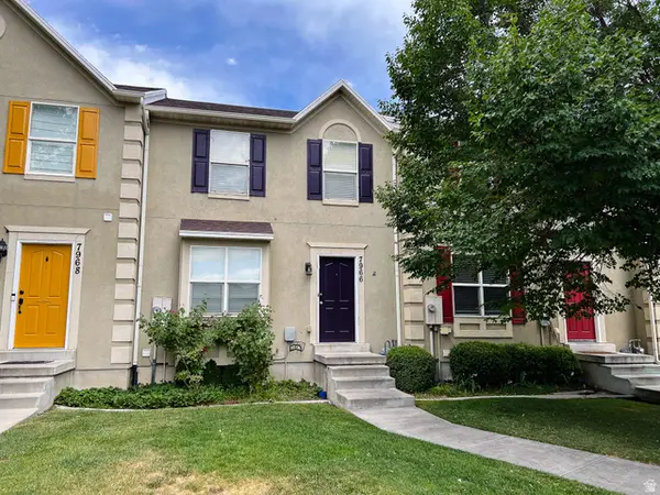 7966 N Dundee Dr, Eagle Mountain, UT 84005