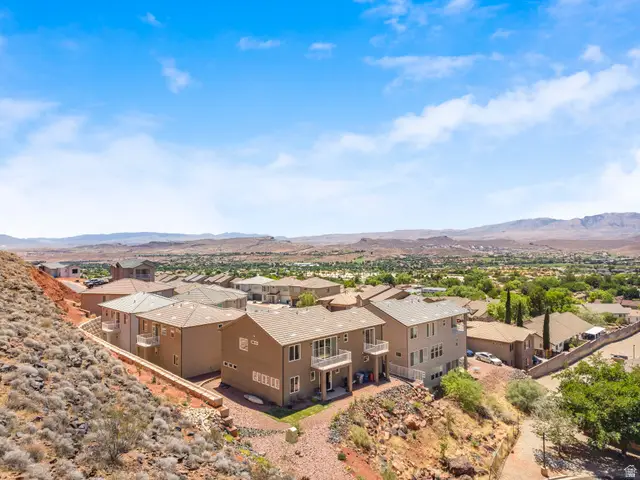 438 N Stone Mountain Dr, Saint George, UT 84770 - #3