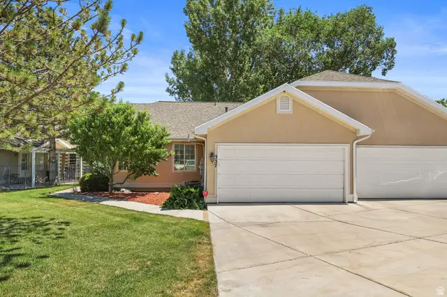337 E Pavilion Cir, Saratoga Springs, UT 84045 - #2