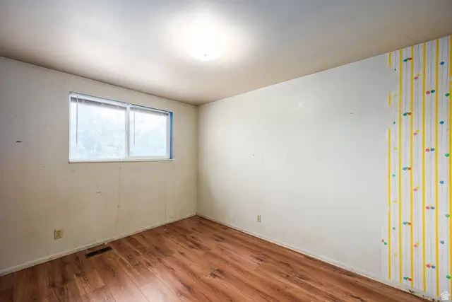 9810 S Darin Dr, Sandy, UT 84070 - #2