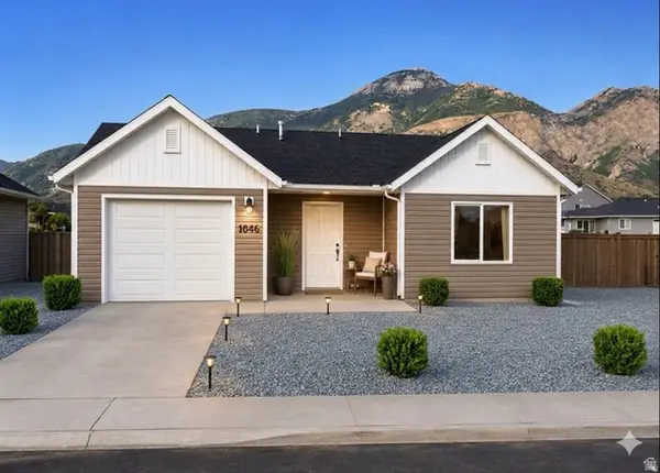1068 N Summit View Dr W, Harrisville, UT 84404