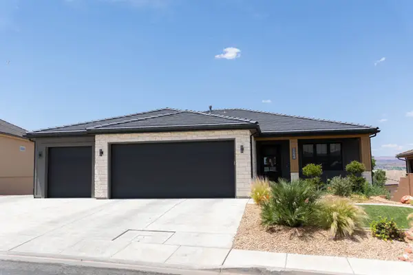 1564 S Amity Ln, Washington, UT 84780