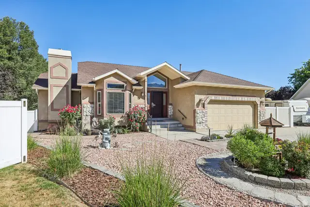 8022 S Peregrine Pl, Sandy, UT 84094 - #2
