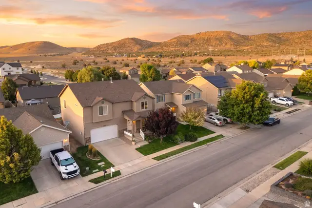 2309 E Hitching Post Dr, Eagle Mountain, UT 84005 - #2