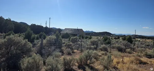 4132 S Artifact Dr #20, Cedar City, UT 84720