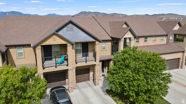 1621 N Venetian Way E, Saratoga Springs, UT 84045 - #2