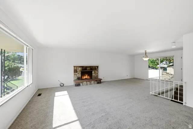 6764 S 2445 E, Cottonwood Heights, UT 84121 - #2