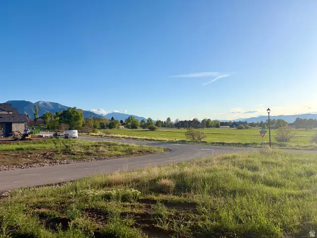 2057 E Maple Hills Ln #109, Mapleton, UT 84664 - #3