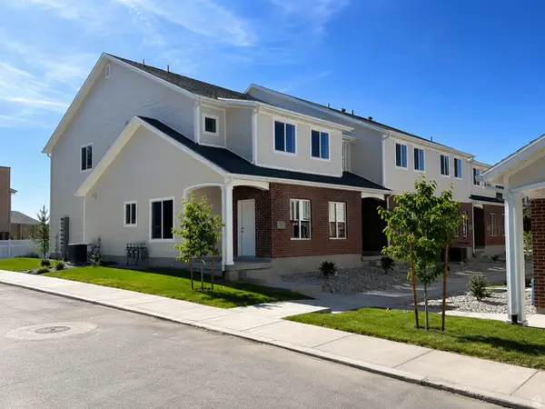 783 N Pheasantbrook Dr #2A, Centerville, UT 84014